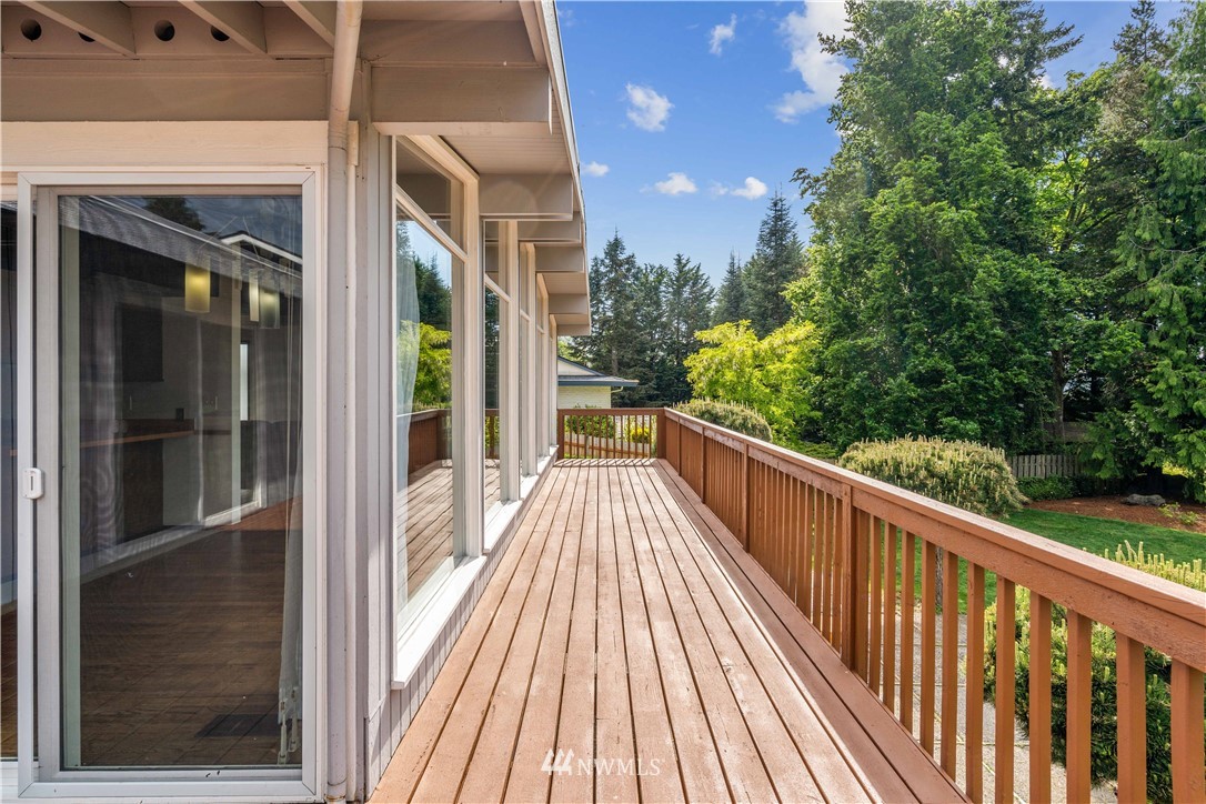 1716 16th Place Southeast Renton, WA 98055 - Photo 31 of 40 Gallery Image 31