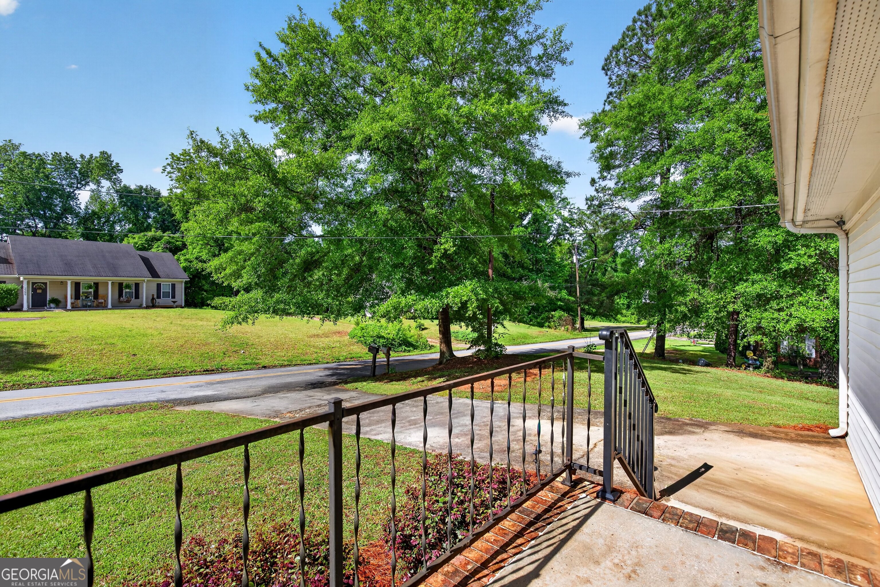 2278 Green Street Concord, GA 30206 - Photo 7 of 37