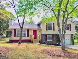$1,725 | 8918 Sterling Ridge Lane, Jonesboro, GA 30238