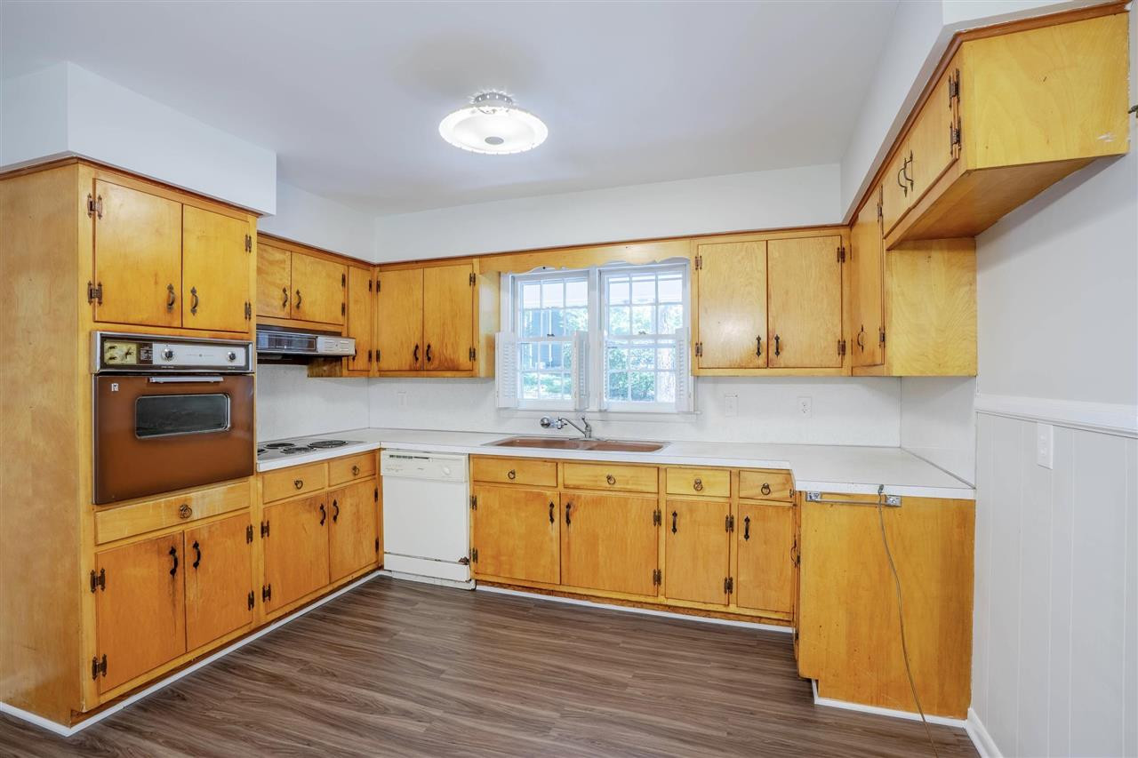 137 Chateau Road Durham, NC 27704 - Photo 11 of 30 Photo 11