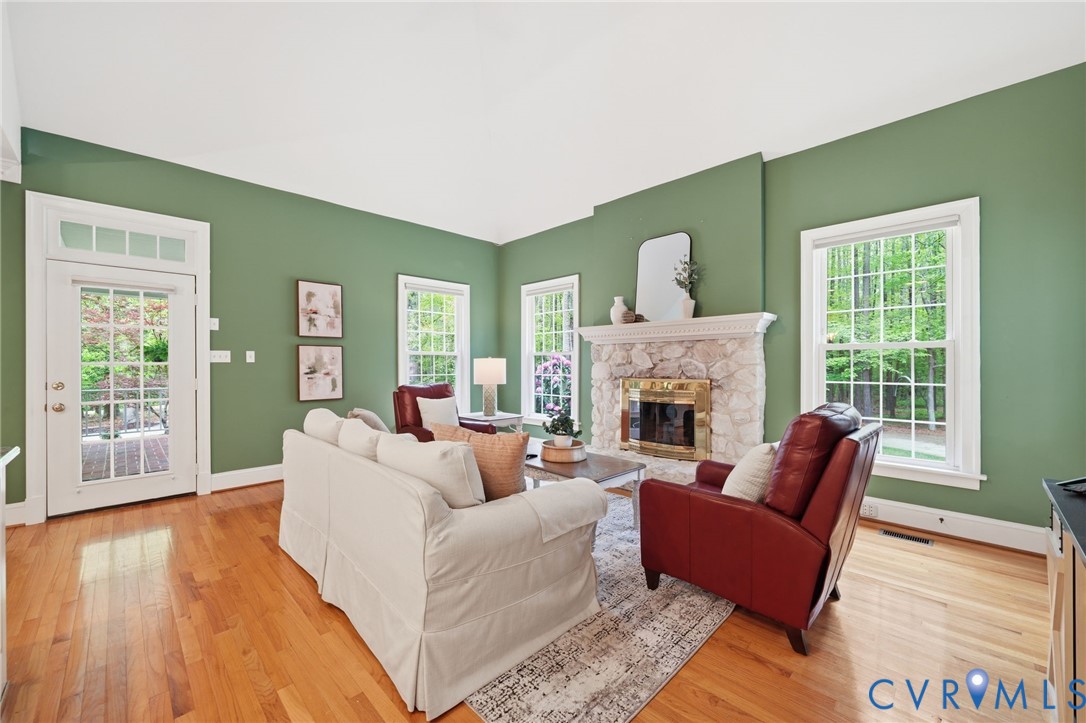 10424 Windam Hill Road Glen Allen, VA 23059 - Photo 11 of 69 a living room with furniture and a fireplace