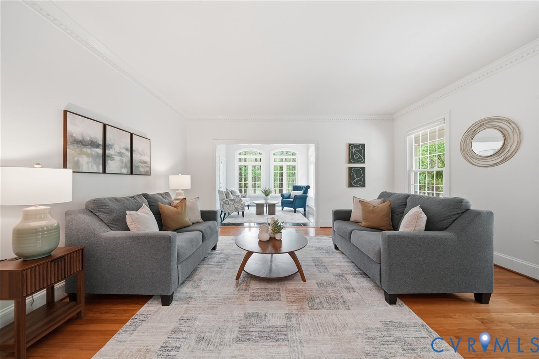 10424 Windam Hill Road Glen Allen, VA 23059 - Photo 16 of 69 a living room with furniture and a large window