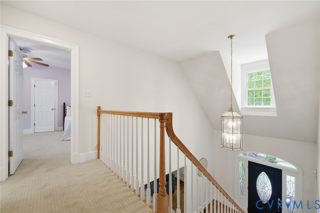 10424 Windam Hill Road Glen Allen, VA 23059 - Photo 41 of 69 Upper-level hallway featuring a light-colored carp