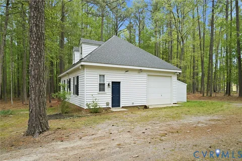 $1,100,000 | 10424 Windam Hill Road, Glen Allen, VA 23059