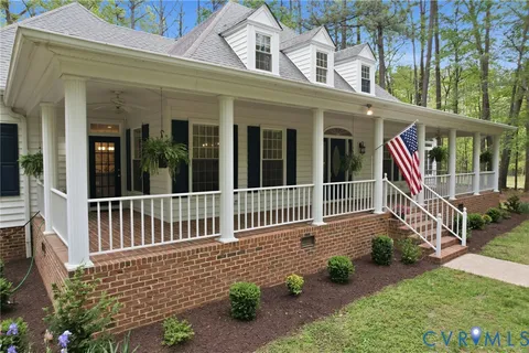 $1,100,000 | 10424 Windam Hill Road, Glen Allen, VA 23059