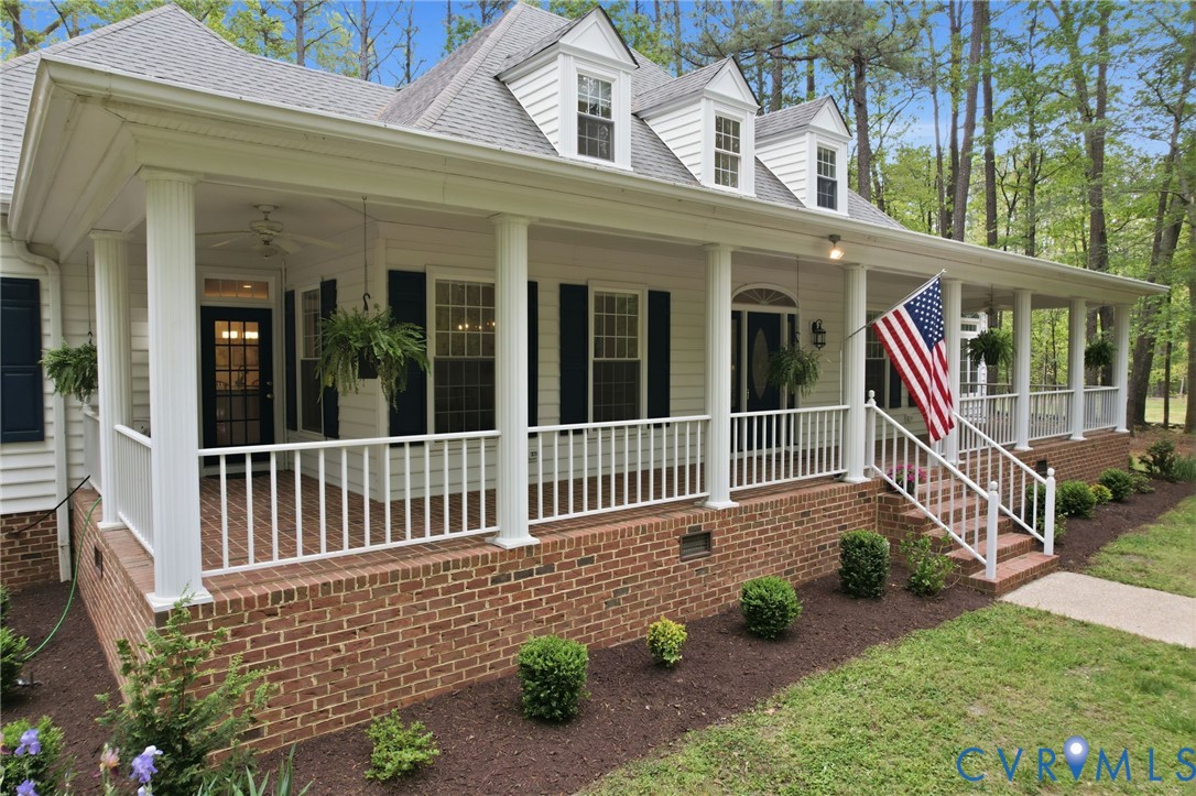 10424 Windam Hill Road Glen Allen, VA 23059 - Photo 5 of 69 Expansive front porch featuring white columns and
