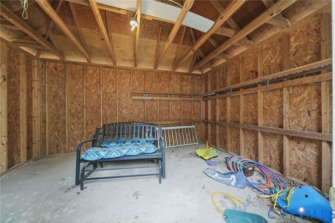 10424 Windam Hill Road Glen Allen, VA 23059 - Photo 57 of 69 Exposed wood framing with oriented strand board wa