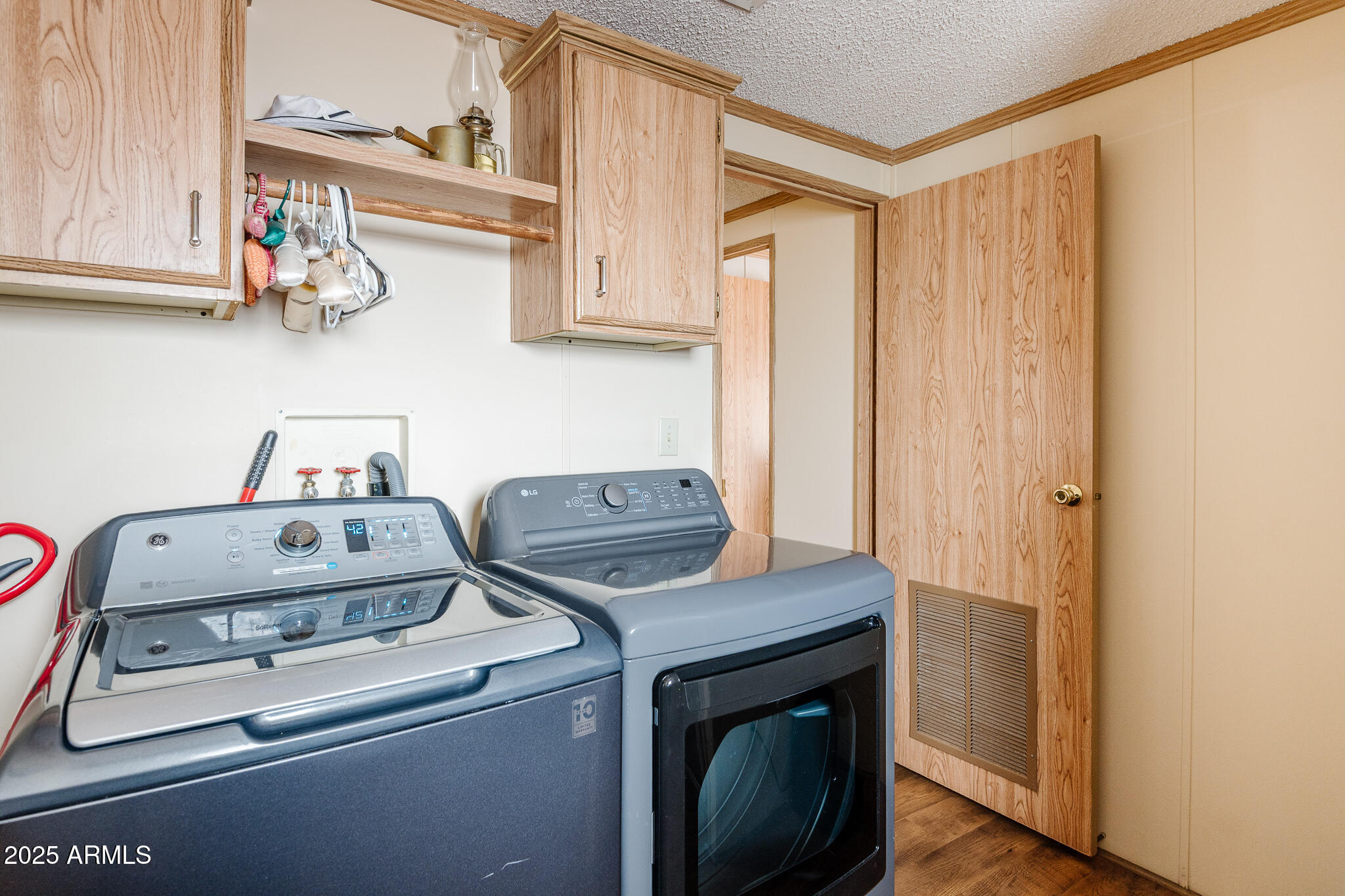 6770 West State Rte 89A, Unit 41 Sedona, AZ 86336 - Photo 30 of 31 a utility room with dryer and washer