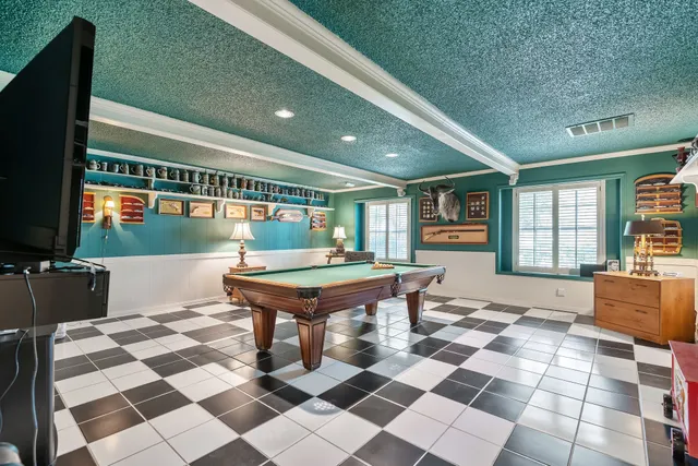 $390,000 | 13643 Glen Erica Drive, Houston, TX 77069