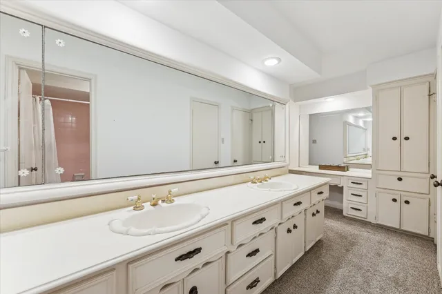 $390,000 | 13643 Glen Erica Drive, Houston, TX 77069