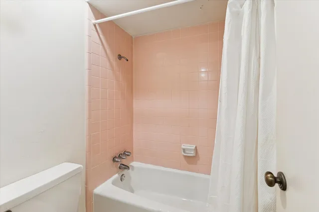 $390,000 | 13643 Glen Erica Drive, Houston, TX 77069