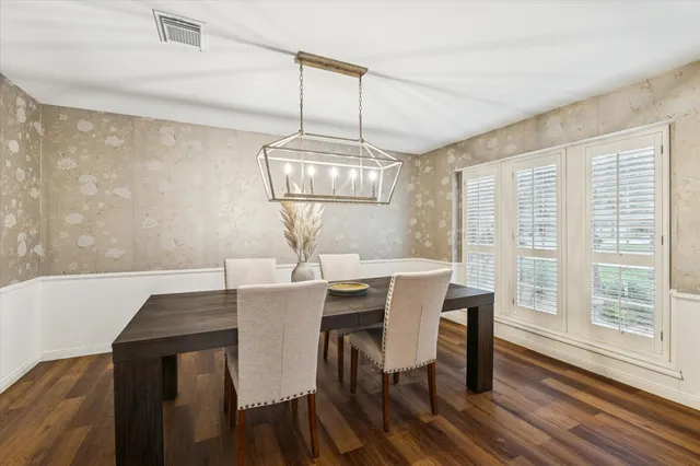 $390,000 | 13643 Glen Erica Drive, Houston, TX 77069