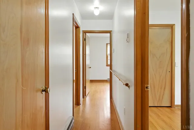 a view of utility room with washer and dryer