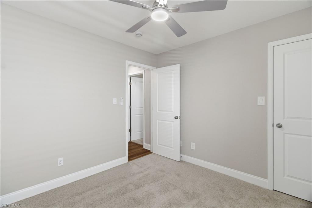 1153 Hawick Drive High Point, NC 27262 - Photo 23 of 35
