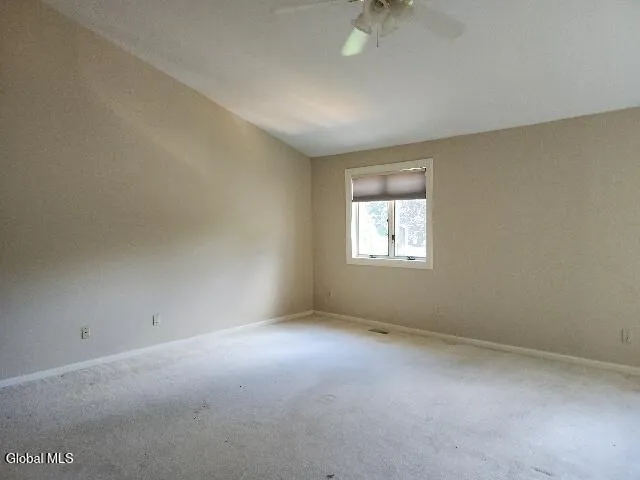 $369,900 | 15 White Birch Court, Rotterdam, NY 12306