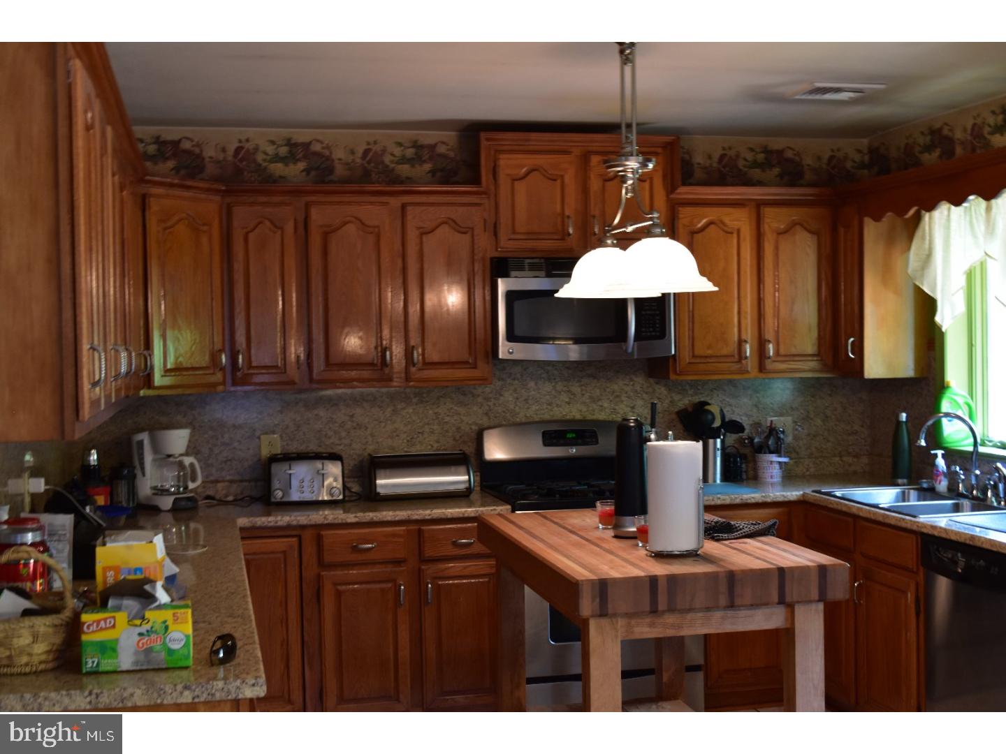 14 Reedsville Road Schuylkill Haven, PA 17972 - Photo 8 of 22 Kitchen