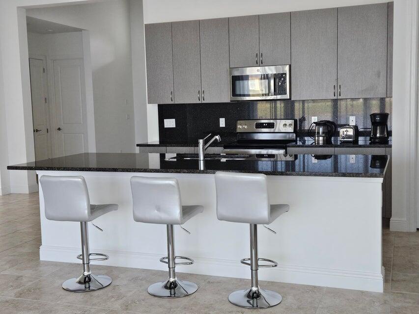 12130 Fortezza Way Port St. Lucie, FL 34987 - Photo 6 of 20 KitchenCounter