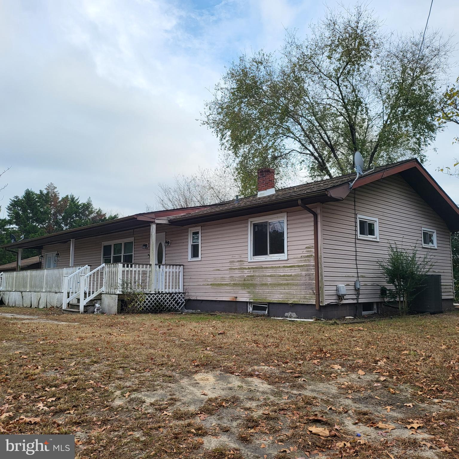 209 East 3rd Street Blades, DE 19973 - Photo 2 of 25