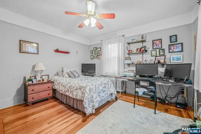 $929,000 | 18 Lincoln Avenue, Cliffside Park, NJ 07010