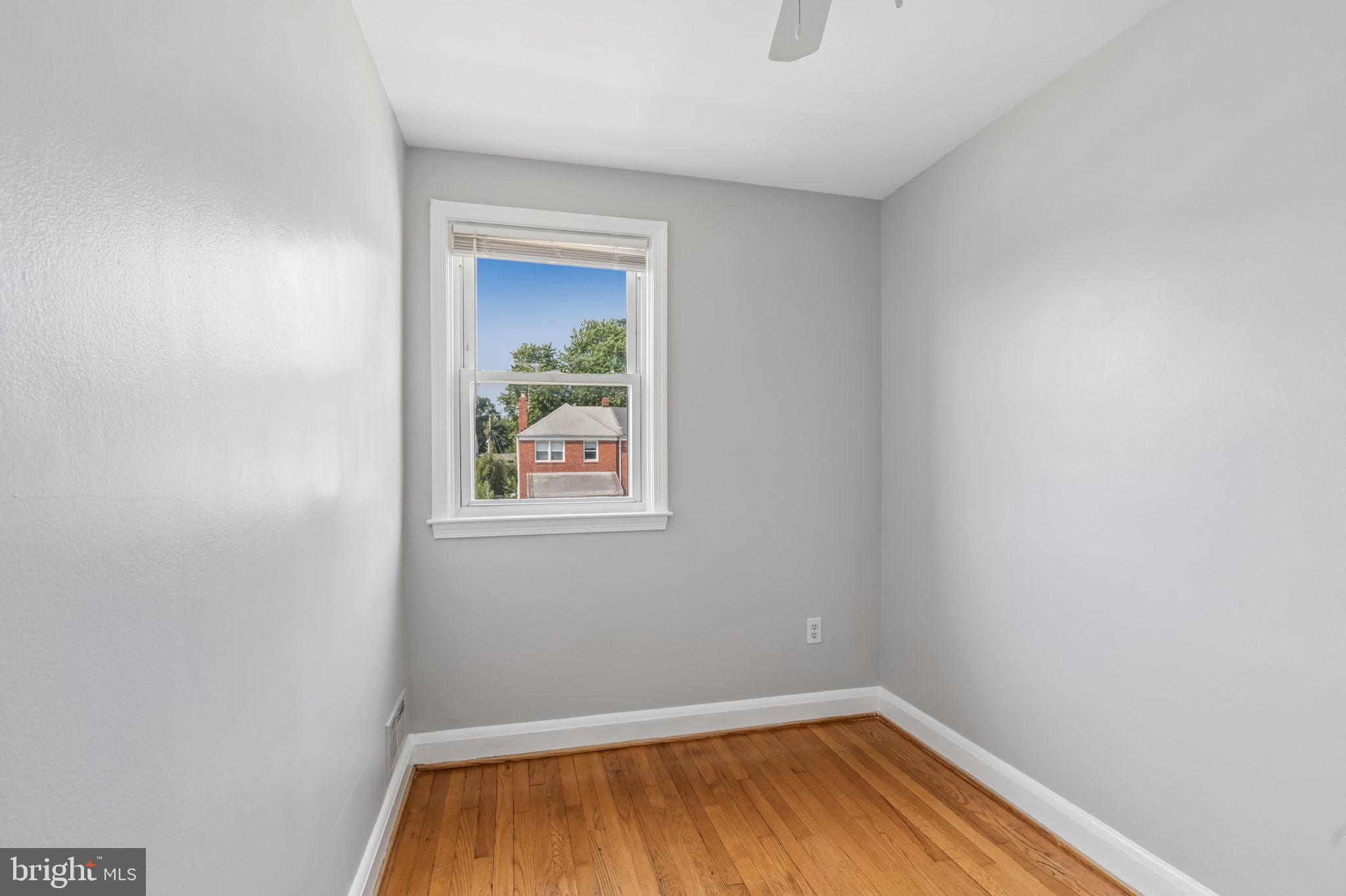 355 Grovethorn Road Middle River, MD 21220 - Photo 19 of 28