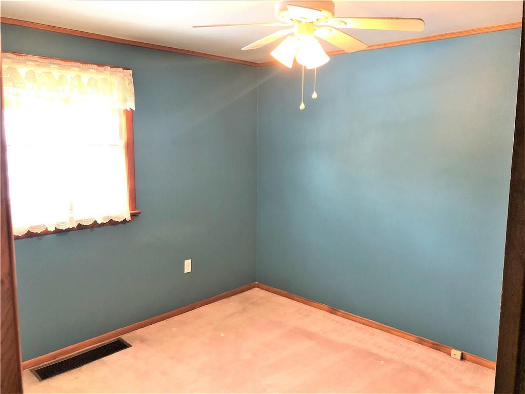 1115 Shenango Road Beaver Falls, PA 15010 - Photo 4 of 25 Gallery Image 4