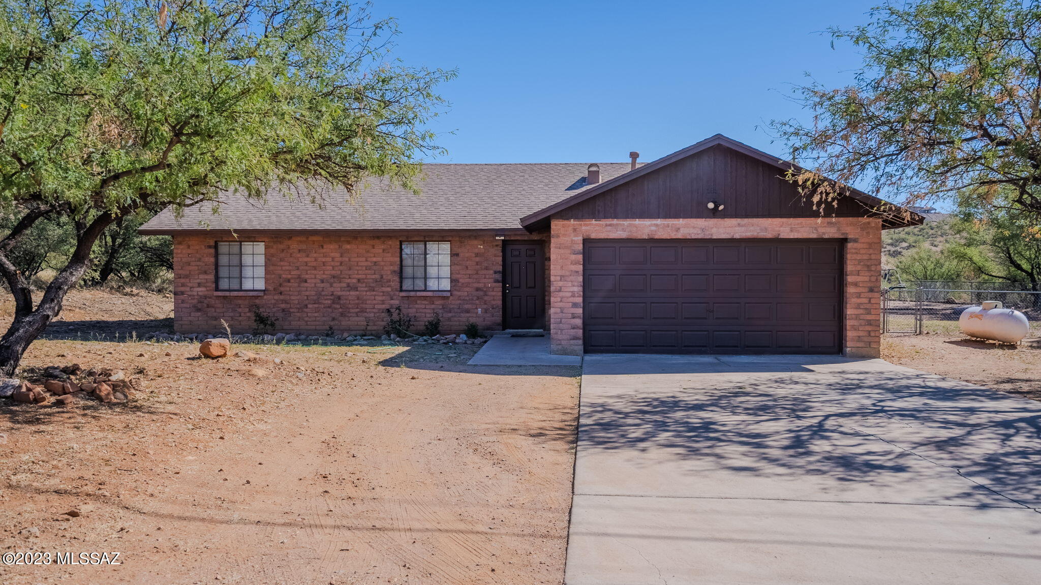 143 Calle Tiburon Rio Rico, AZ 85648 - Photo 2 of 25