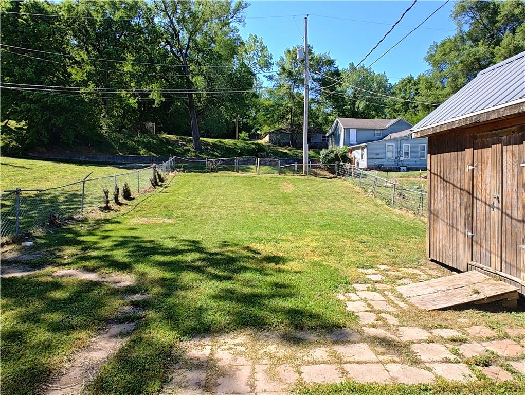 1410 Pacific Street Atchison, KS 66002 - Photo 11 of 14