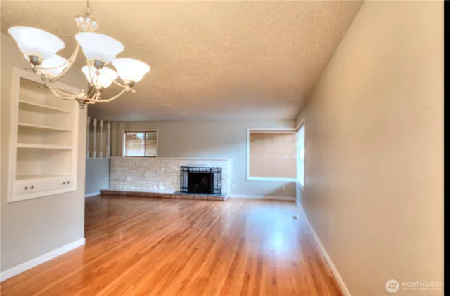 $3,500 | 6605 South 127th Place, Seattle, WA 98178
