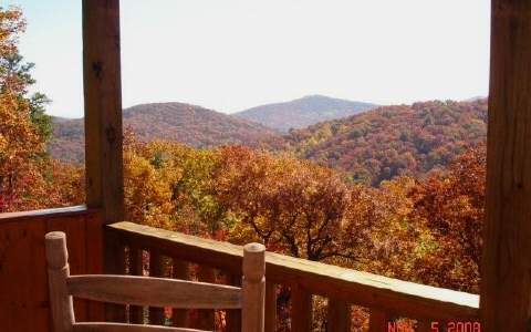 381 Raintree Bend Blue Ridge, GA 30513 - Photo 1 of 1 Main View