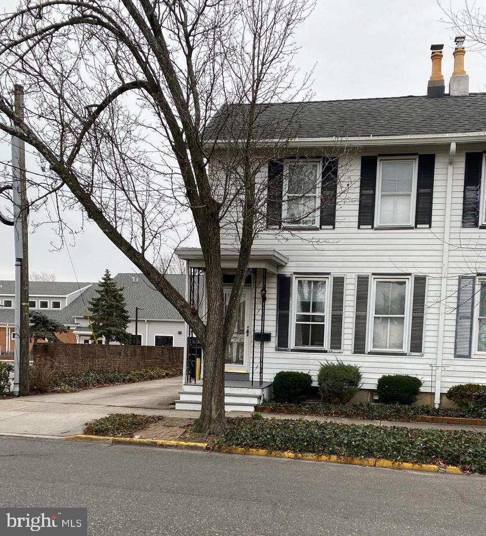 17 Walnut Street Haddonfield, NJ 08033 - Photo 2 of 21 exterior front
