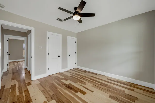 $4,000 | 403 Moody Street, Houston, TX 77009