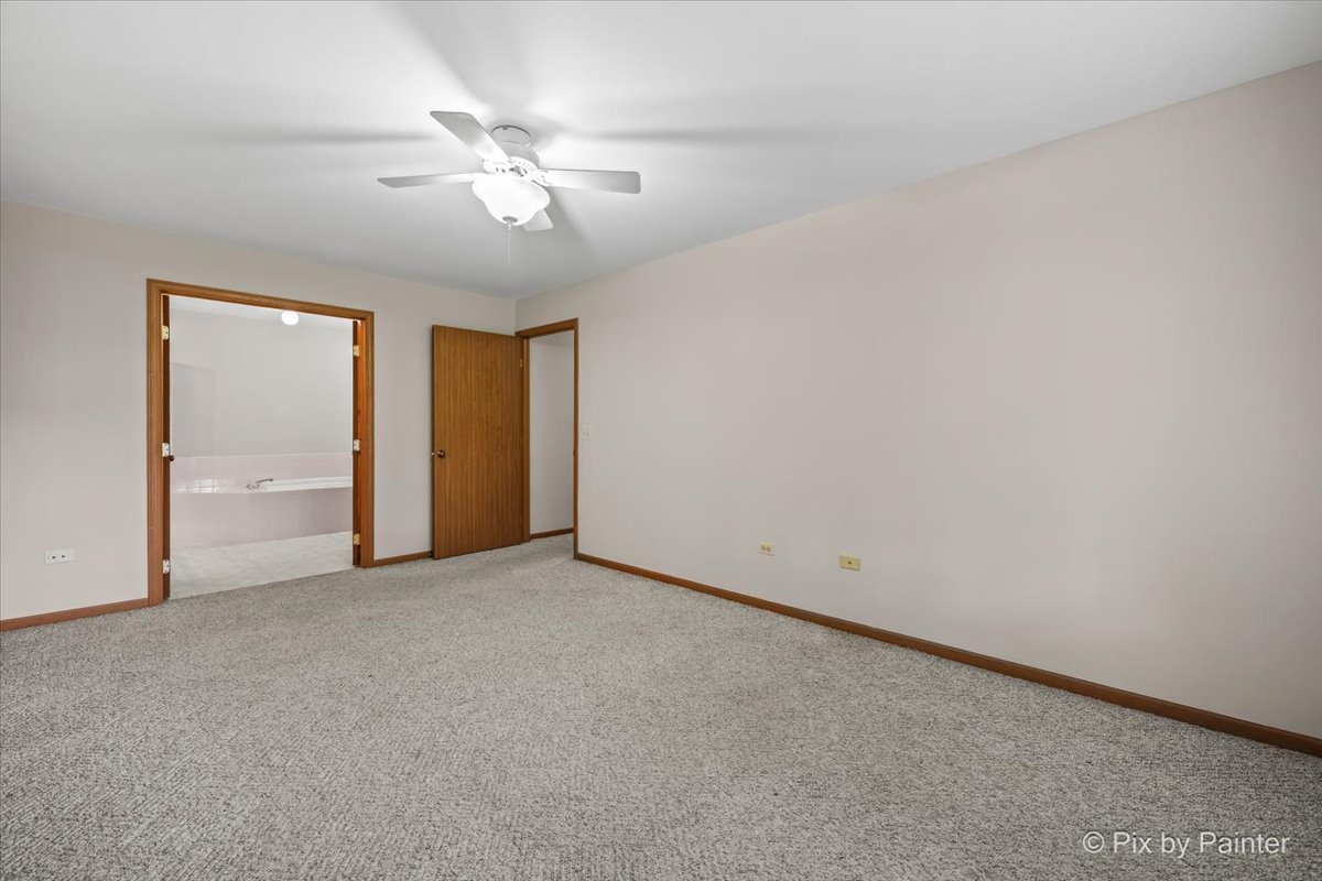 917 Golf Course Road, Unit 2 Crystal Lake, IL 60014 - Photo 15 of 44
