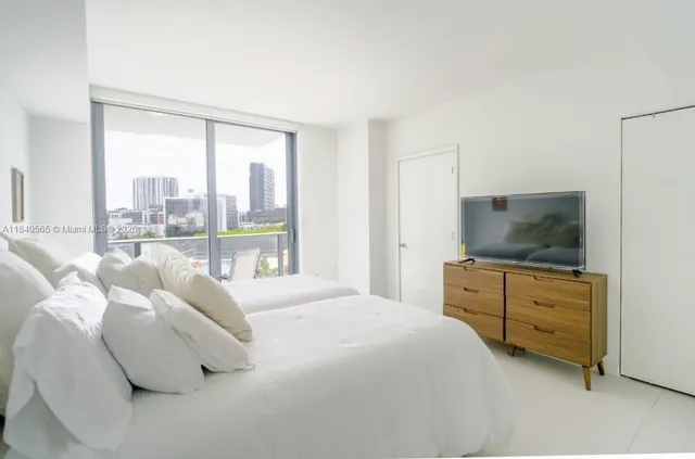 $671,900 | 501 Northeast 31st Street, Unit 608, Miami, FL 33137