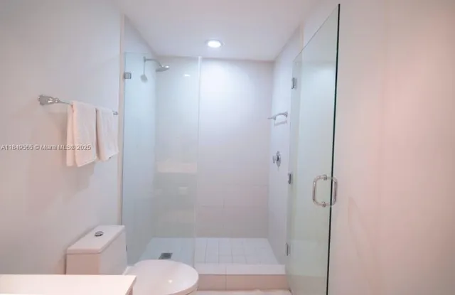 $671,900 | 501 Northeast 31st Street, Unit 608, Miami, FL 33137