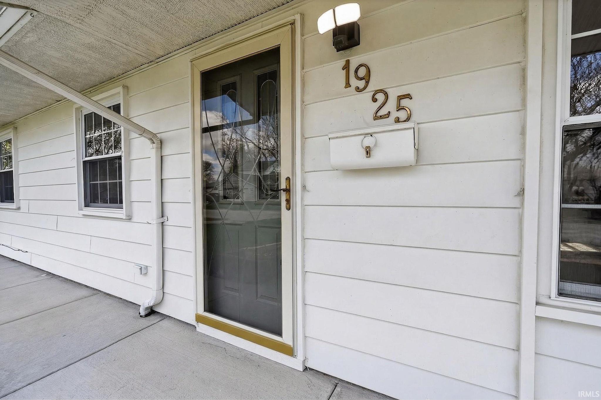 1925 Whitcomb Avenue Lafayette, IN 47904 - Photo 4 of 31