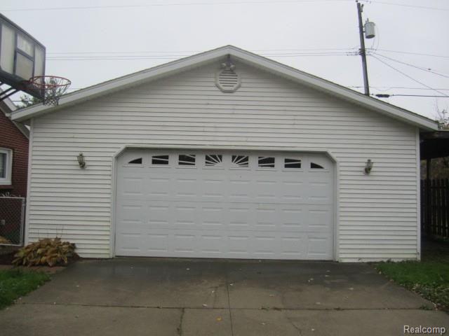 7276 Kilkare Road Lexington, MI 48450 - Photo 17 of 27