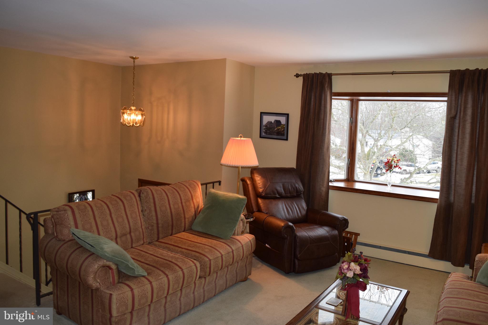 148 Blue Jay Road Chalfont, PA 18914 - Photo 5 of 28 Gallery Image 5
