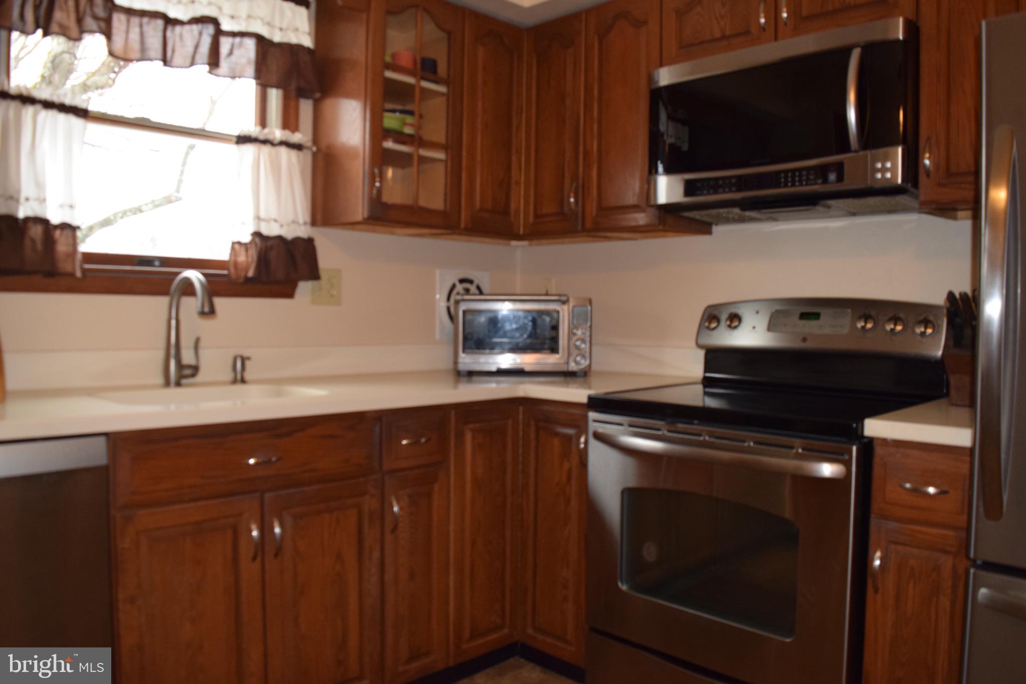 148 Blue Jay Road Chalfont, PA 18914 - Photo 10 of 28 Gallery Image 10