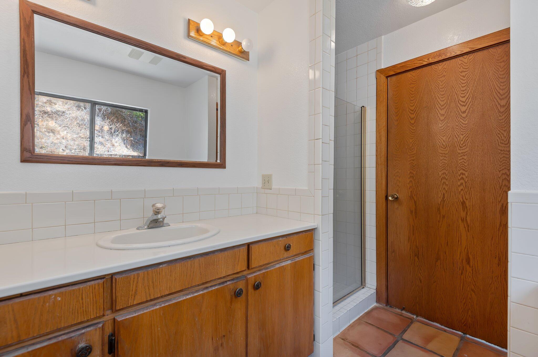 1092 Toro Canyon Road Santa Barbara, CA 93108 - Photo 15 of 22 Ensuite Bath