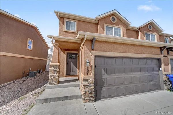 $2,295 | 4210 Rosalie Street, Unit 101, Colorado Springs, CO 80917