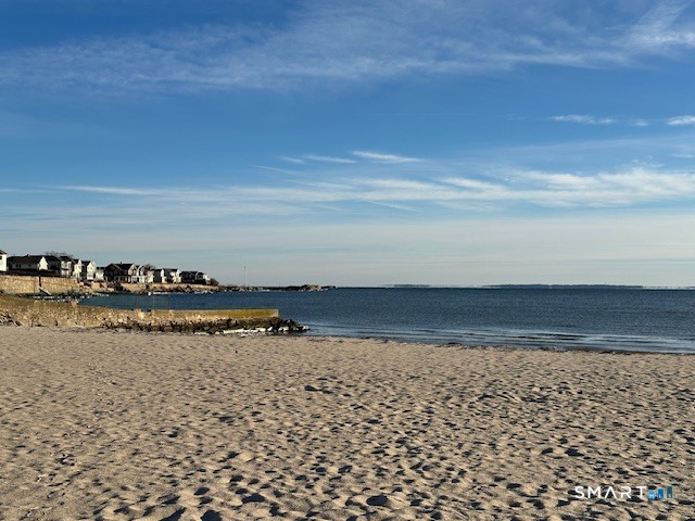 15 Oakwood Road East Lyme, CT 06357 - Photo 24 of 26