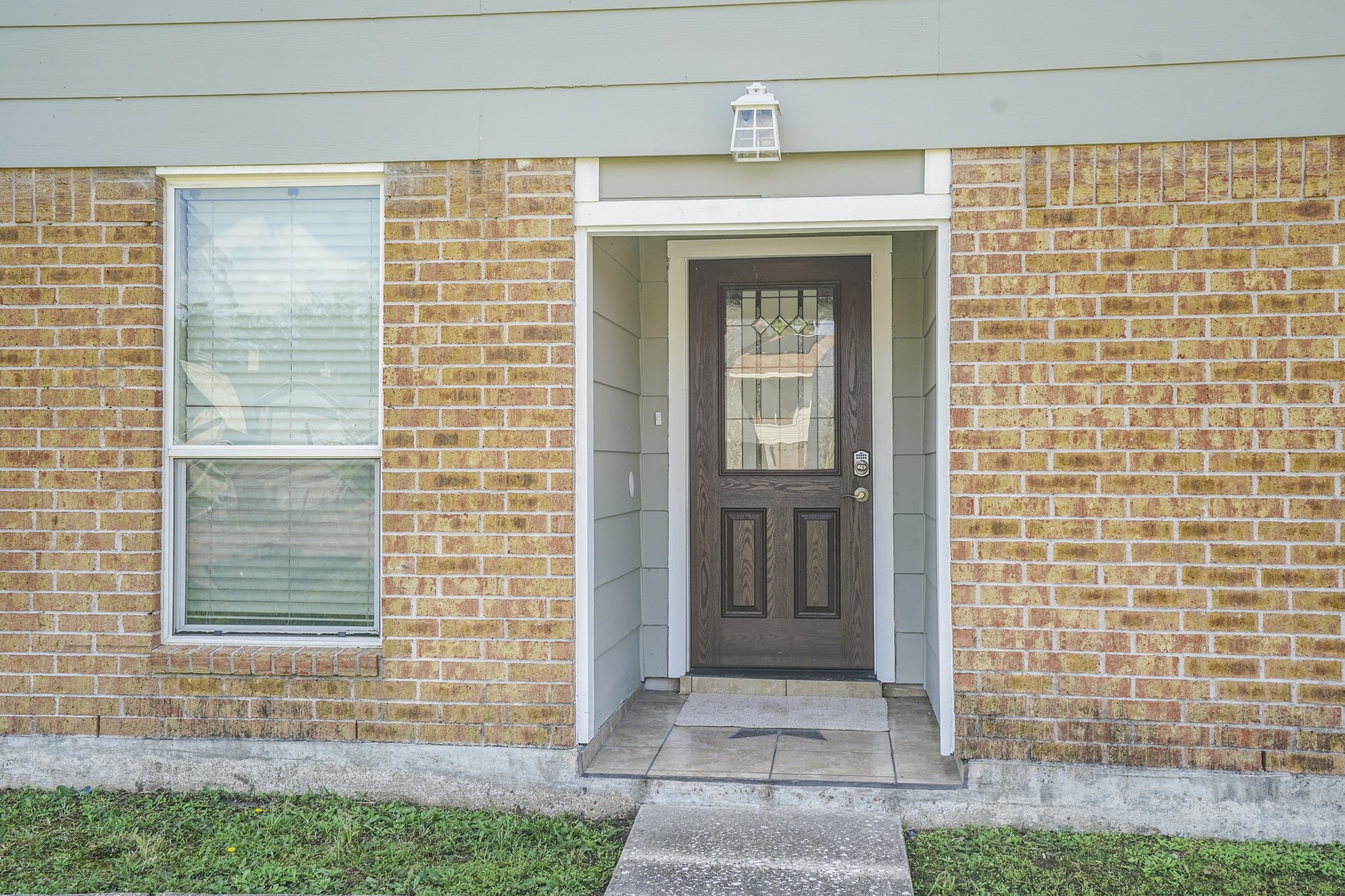17810 Crestline Road Humble, TX 77396 - Photo 2 of 28