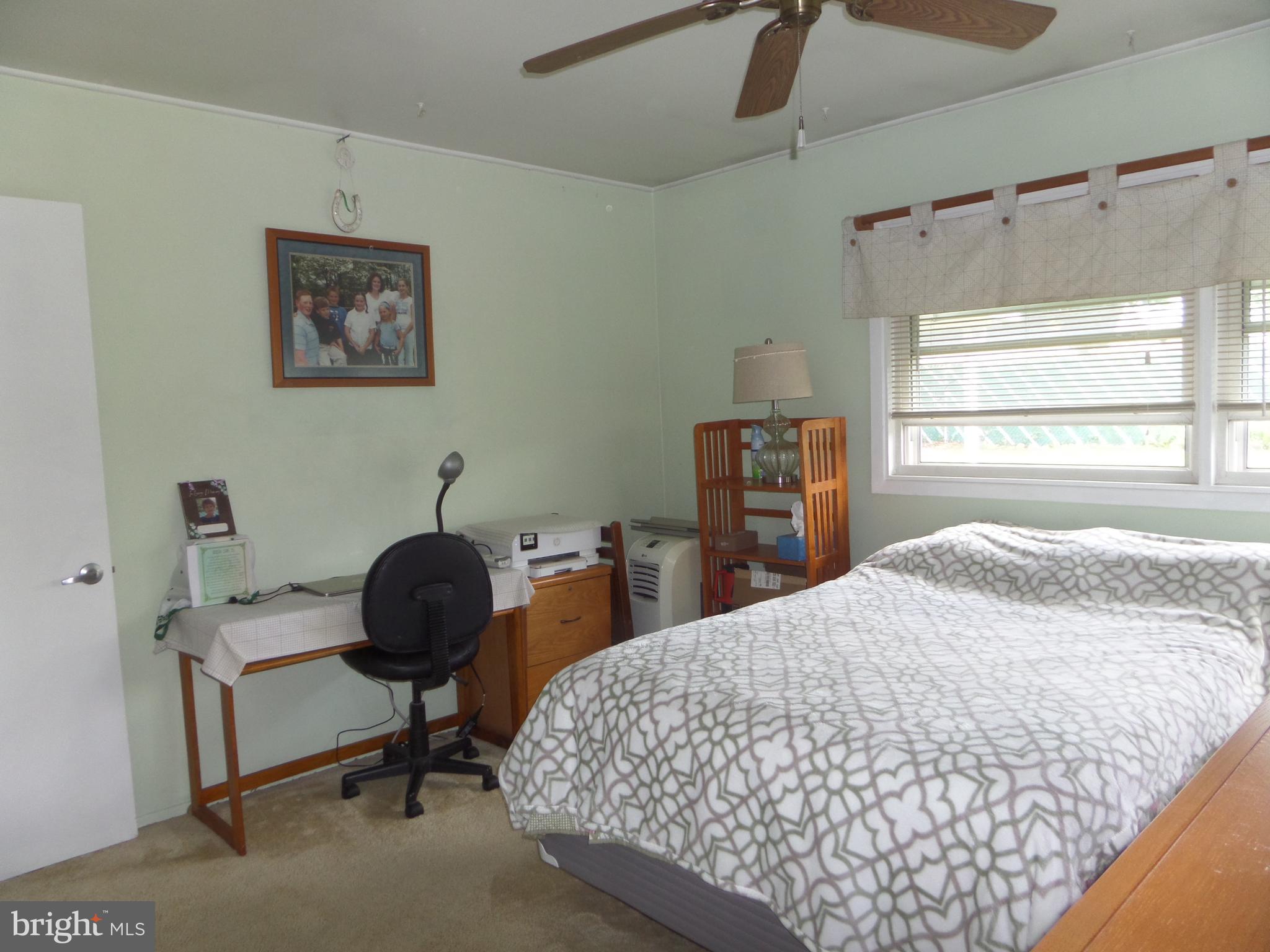 14 Inland Road Levittown, PA 19057 - Photo 13 of 33 Downstairs bedroom #3 (12x11 sqft)