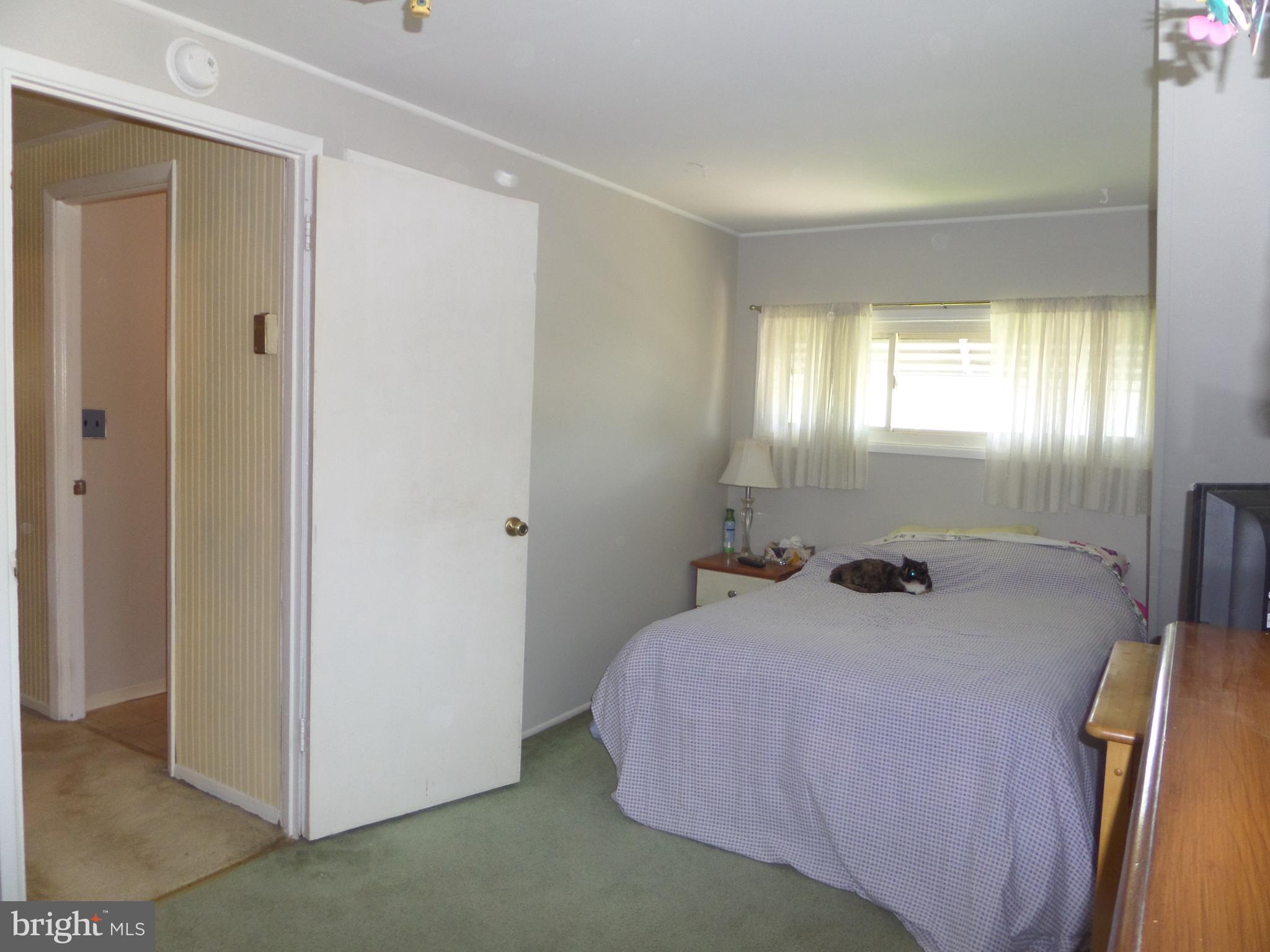 14 Inland Road Levittown, PA 19057 - Photo 24 of 33 Upstairs bedroom #2 (16x9... yes dormered too!!)