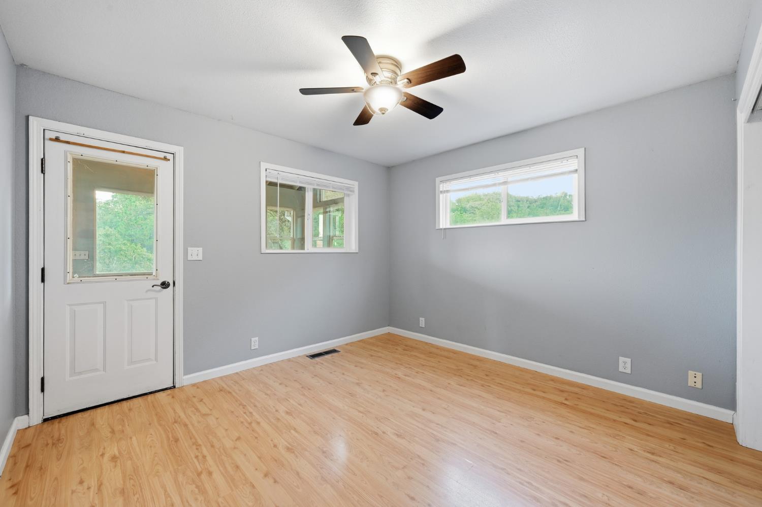 11657 Deerlick Road Rough and Ready, CA 95975 - Photo 13 of 49 Gallery Image 13