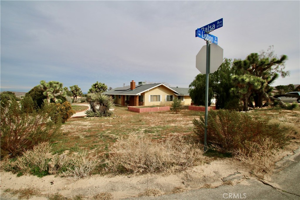 8747 Balsa Avenue Yucca Valley, CA 92284 - Photo 36 of 42