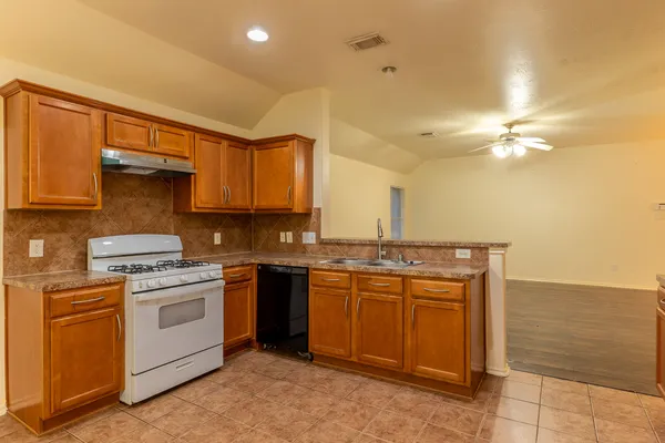 $250,000 | 2738 Royal Thistle Drive, Houston, TX 77088
