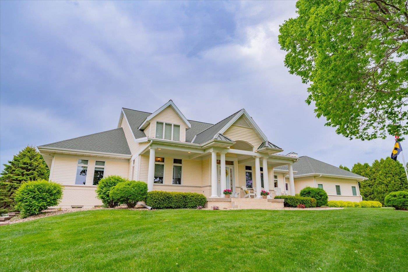 5571 Surrey Lane Waunakee, WI 53597 - Photo 84 of 90