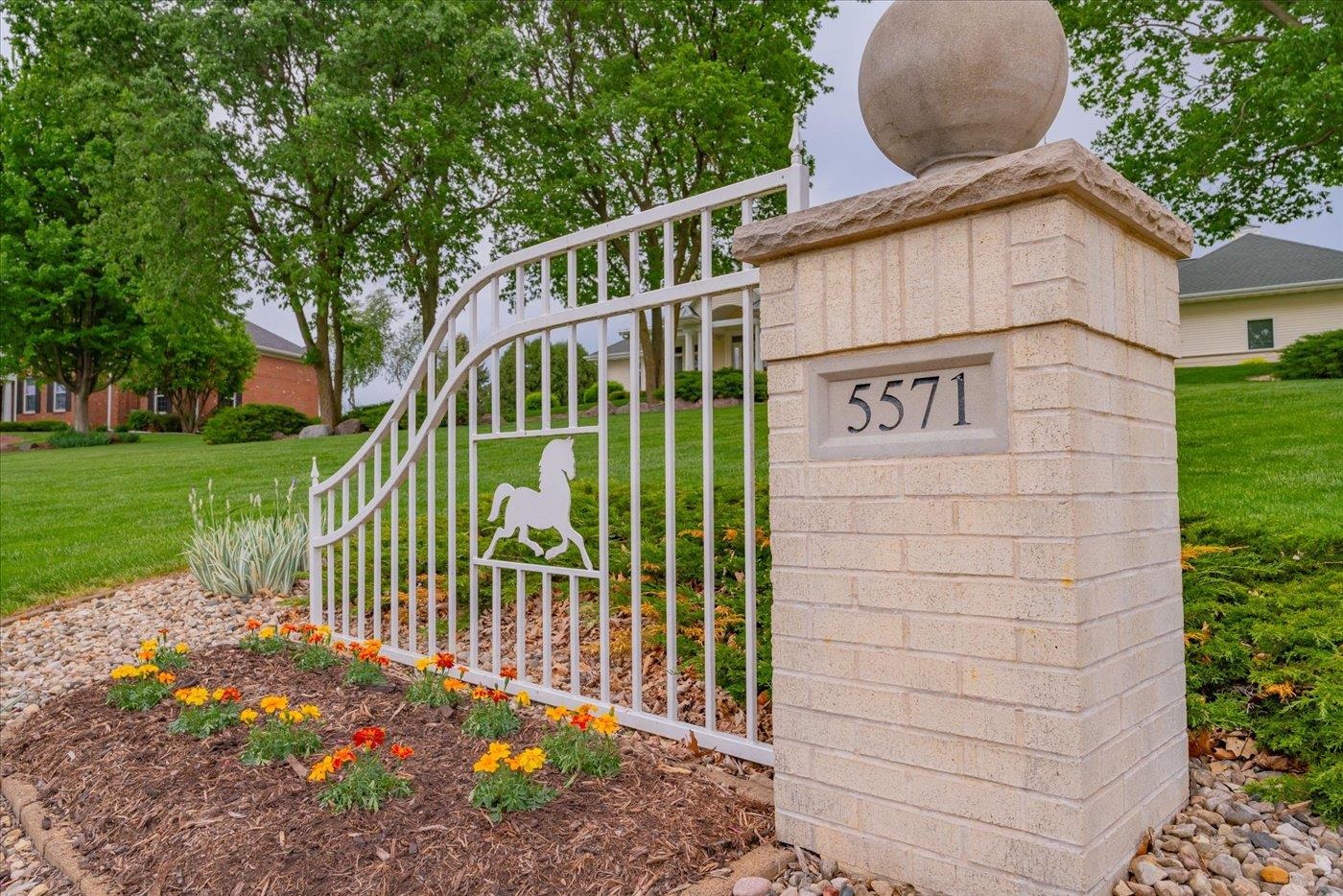 5571 Surrey Lane Waunakee, WI 53597 - Photo 86 of 90