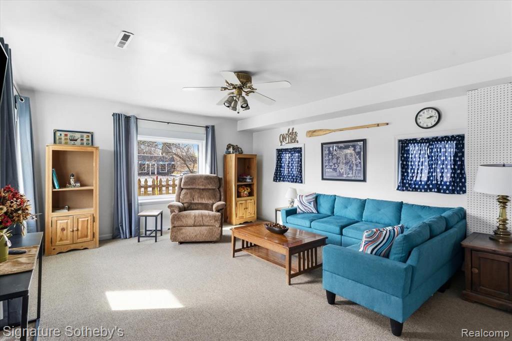 6997 Lakeshore Road Lexington, MI 48450 - Photo 7 of 55